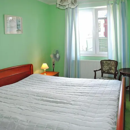New In For 6 Persons, Cleaning Included Nowe Warpno