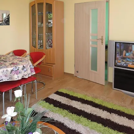 New In For 6 Persons, Cleaning Included Casa vacanze Nowe Warpno